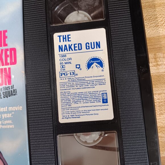 The Naked Gun VHS 1988 Leslie Nielsen Zucker Priscilla Presley Weird Al OJ VTG - Picture 7 of 8